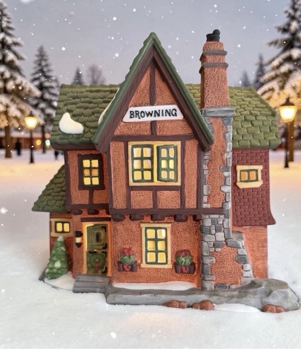 Vintage 1994 Dept 56 Dickens Village Series "Browning Cottage" Retired Lighted B